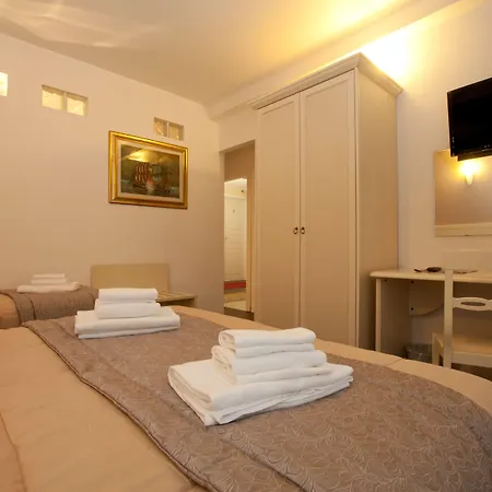 Hotell Birkin Porto 1870 3*