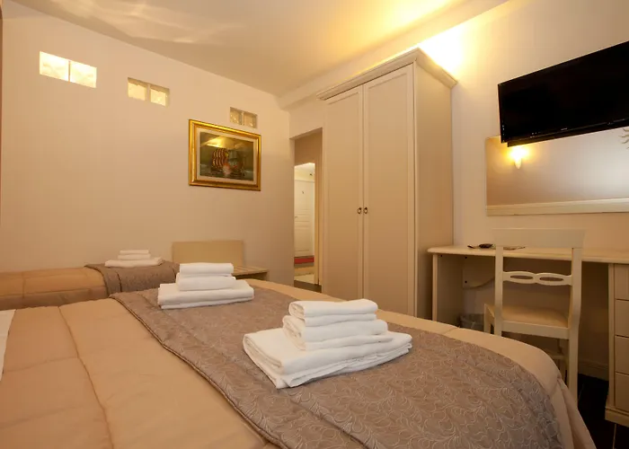 Hotell Birkin Porto 1870 3*